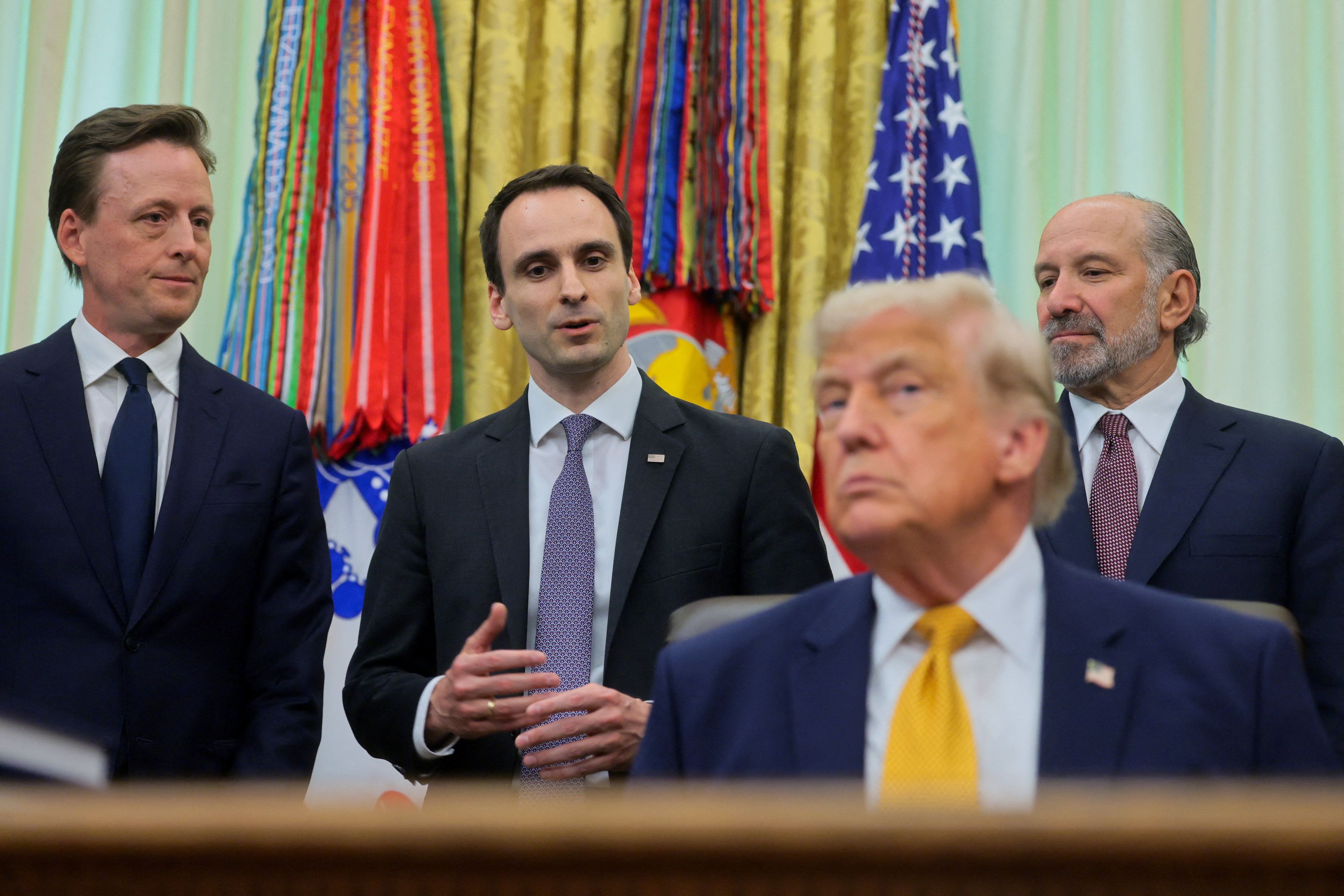 Michael Kratsios, Howard Lutnick, Sean Cairncross, and Donald Trump