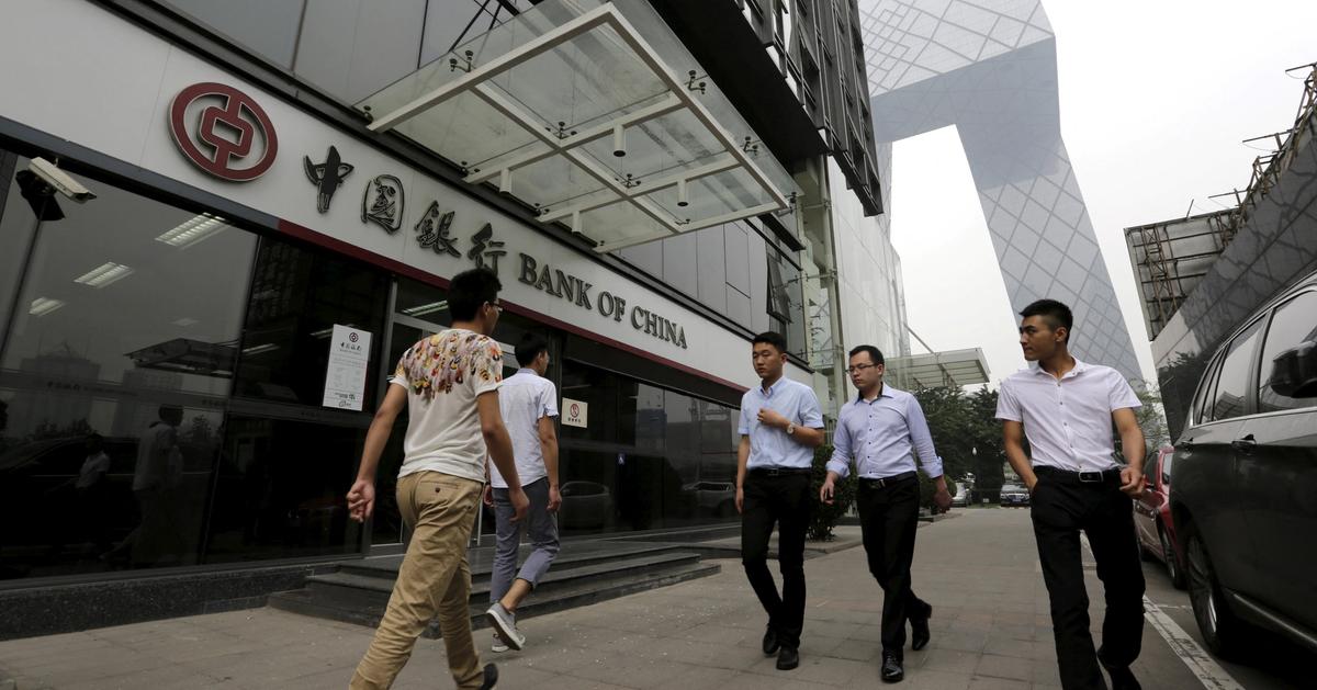 China closes record number of banks as economic growth slows - Semafor