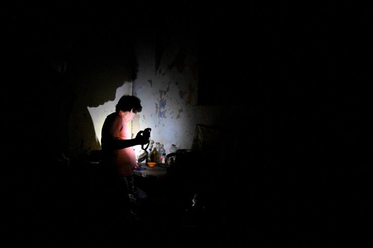 Cuba’s national electric grid collapses, leaving millions without power.