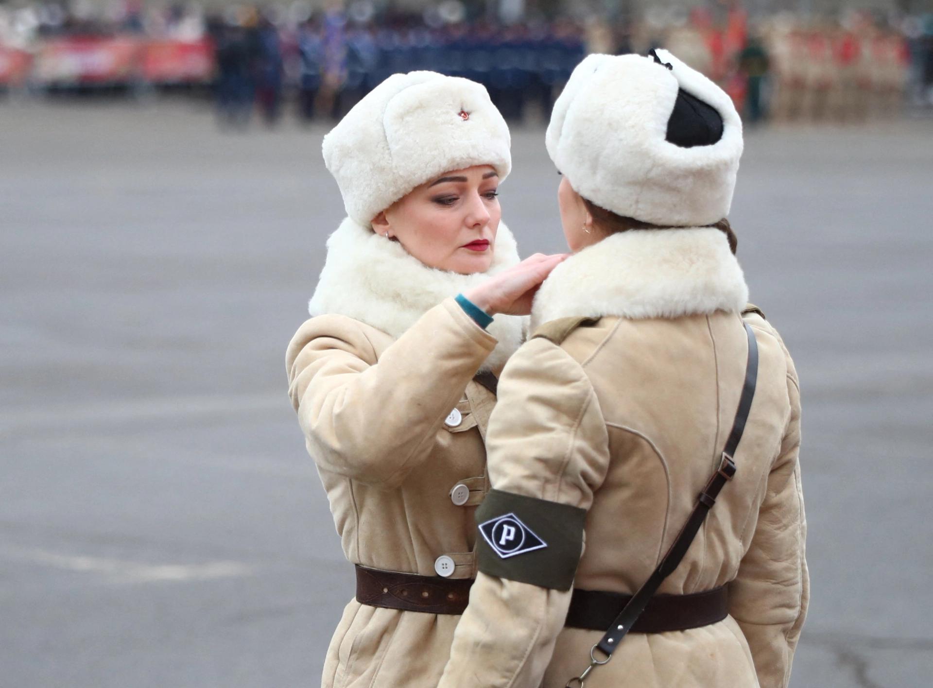 Russian service members take part in a military parade marking the 80th anniversary of the victory of Red Army over Nazi Germany's troops in the Battle of Stalingrad during World War Two, in Volgograd