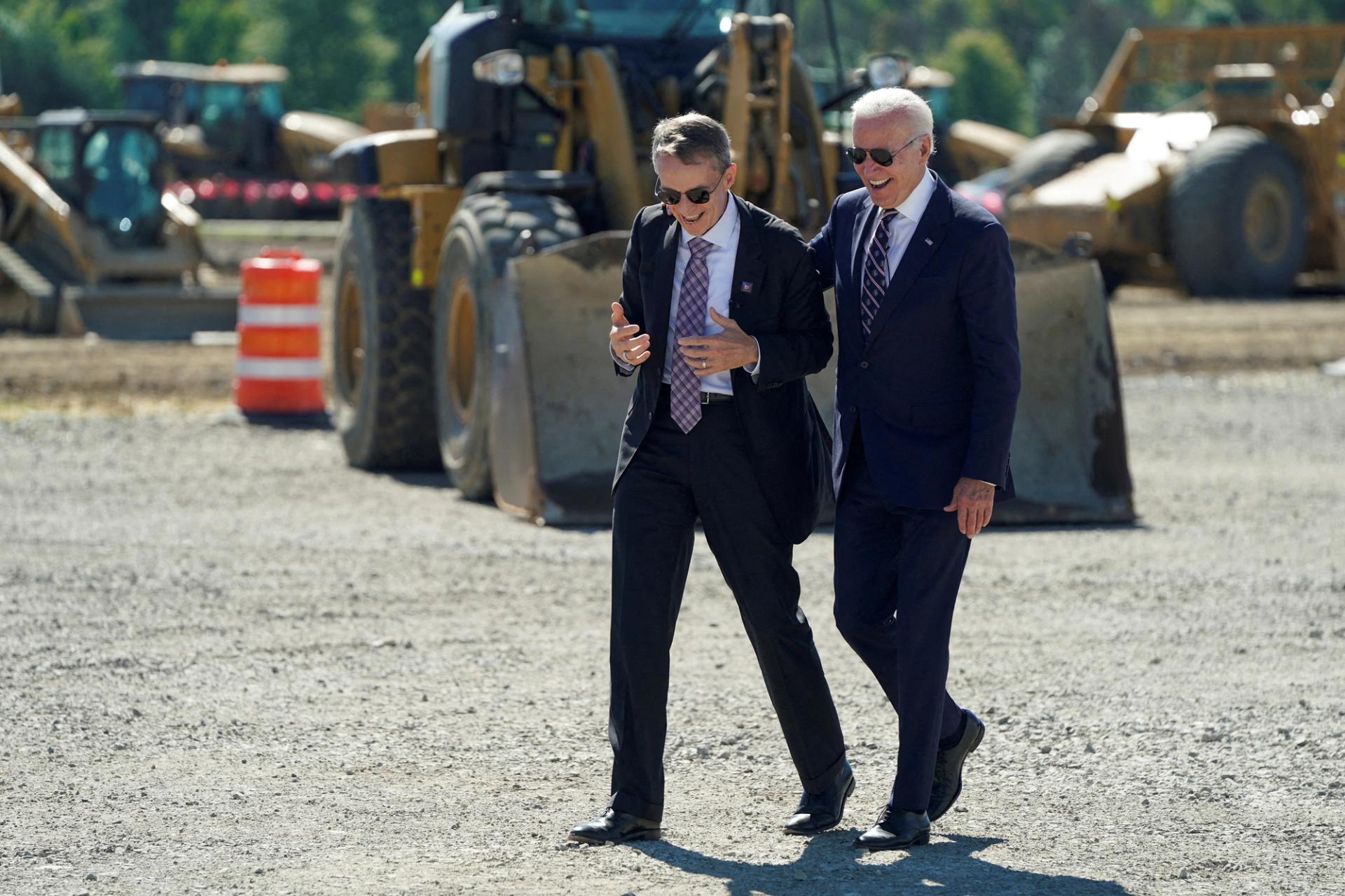 Intel CEO Pat Gelsinger and President Joe Biden 