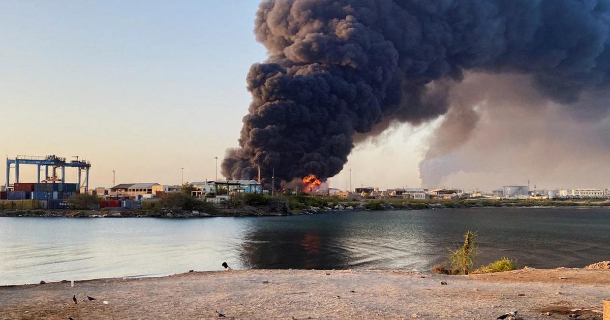 Drone strikes hit Sudan's vital aid gateway