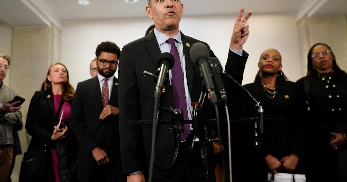 Democrats ramp up plans to investigate Trump through corporate America