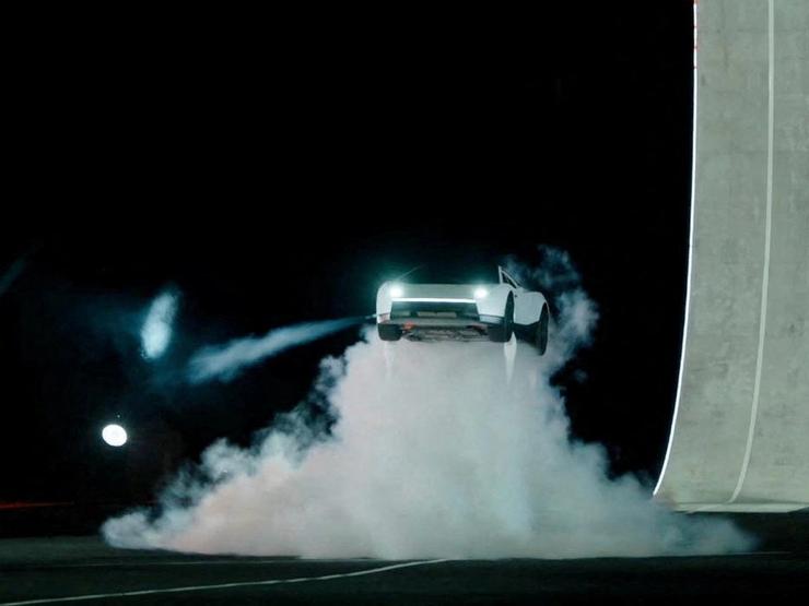 An image of the Tesla Roadster