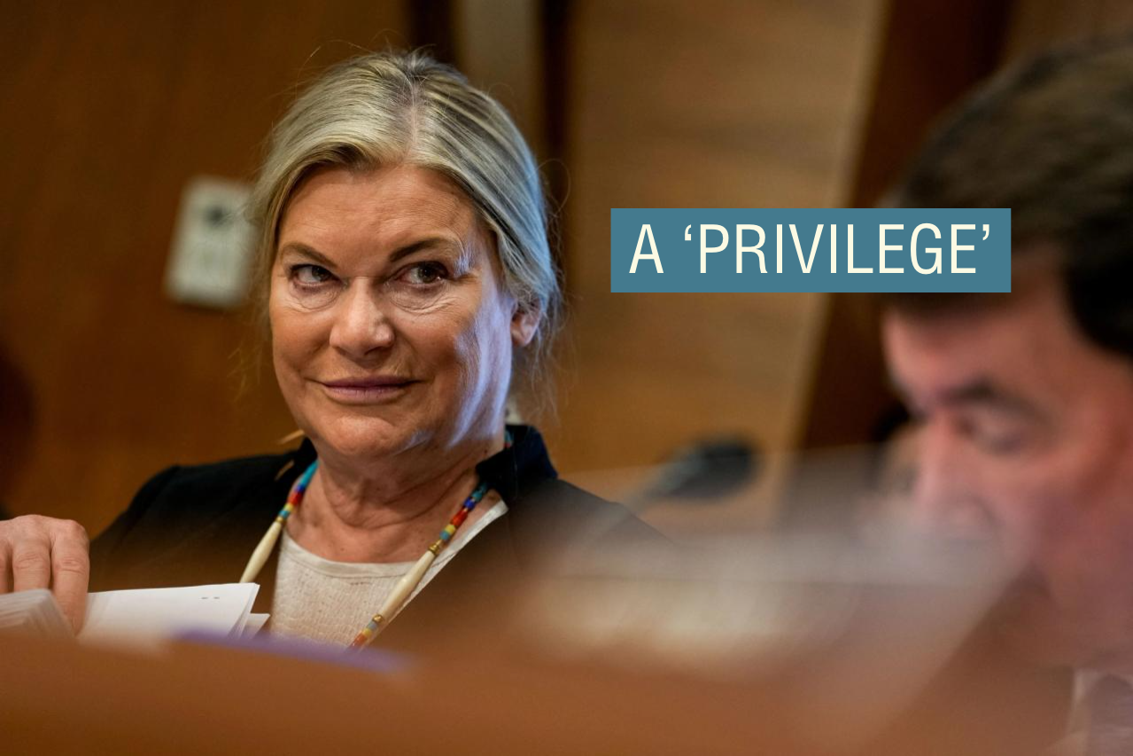 怀俄明州共和党参议员辛西娅·卢米斯