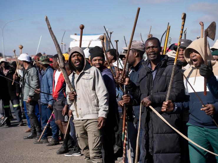 Anti-migrant protest