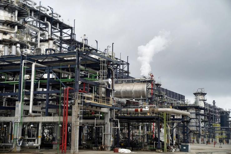 Mild Hydrocracking Unit (MHC) at the Dangote Petroleum Refinery in Lagos.