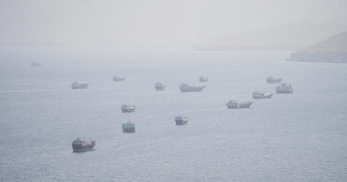 Oil drops as Hormuz traffic rebounds - Semafor