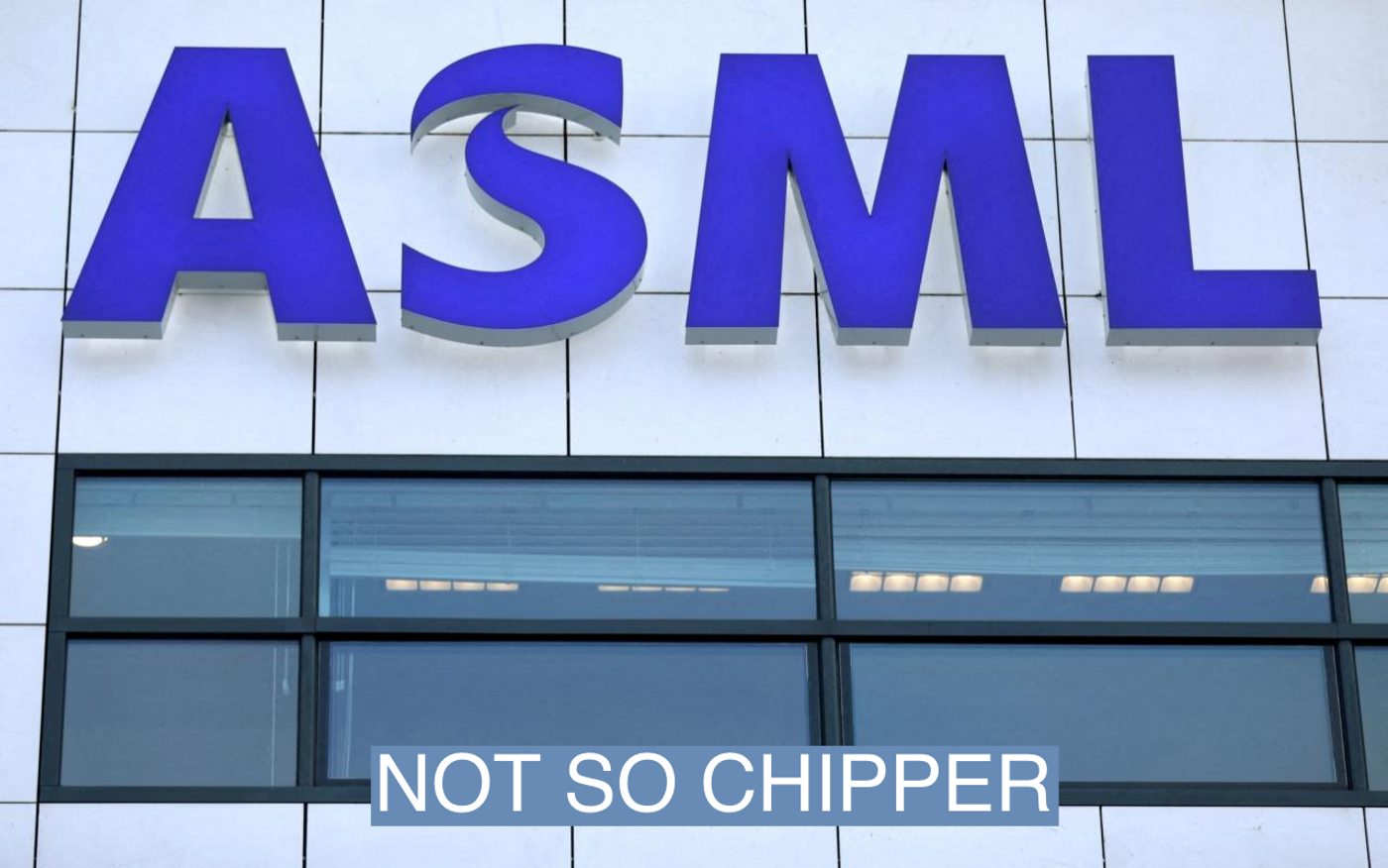 ASML Holding logo is seen at company's headquarters in Eindhoven, Netherlands, Januari 23, 2019. REUTERS/Eva Plevier/File Photo