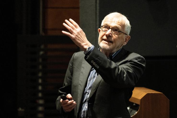 Francis Halzen