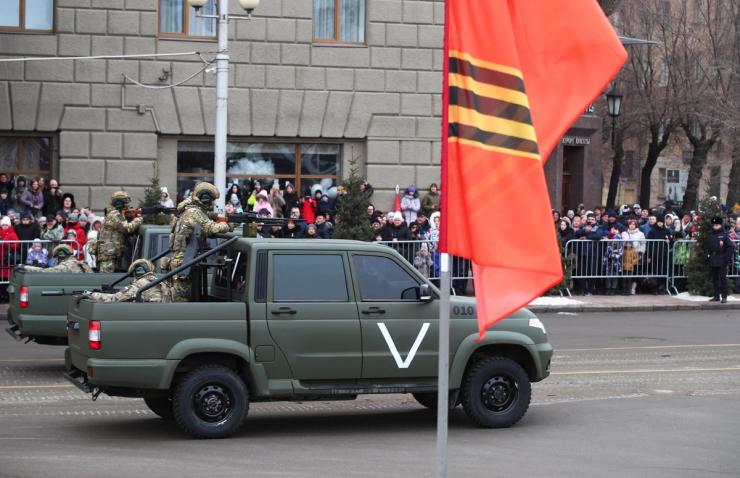 Russian service members take part in a military parade marking the 80th anniversary of the victory of Red Army over Nazi Germany’s troops in the Battle of Stalingrad during World War Two, in Volgograd