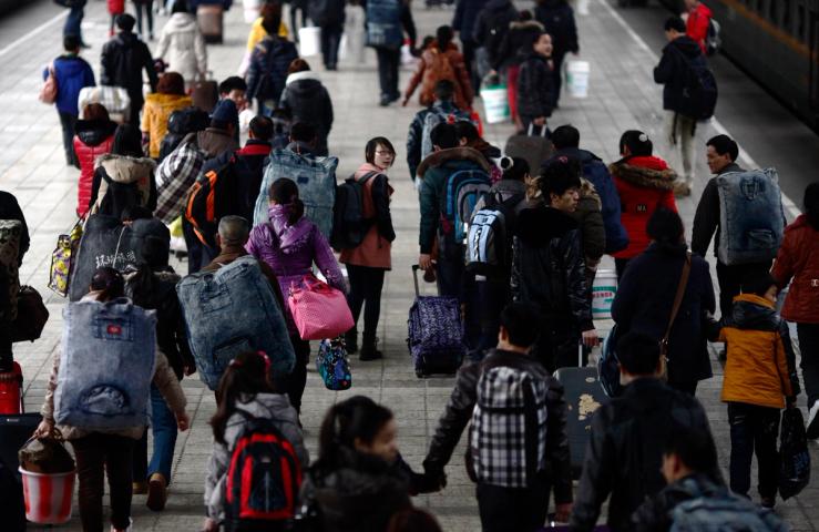 A crowded Chinese train station