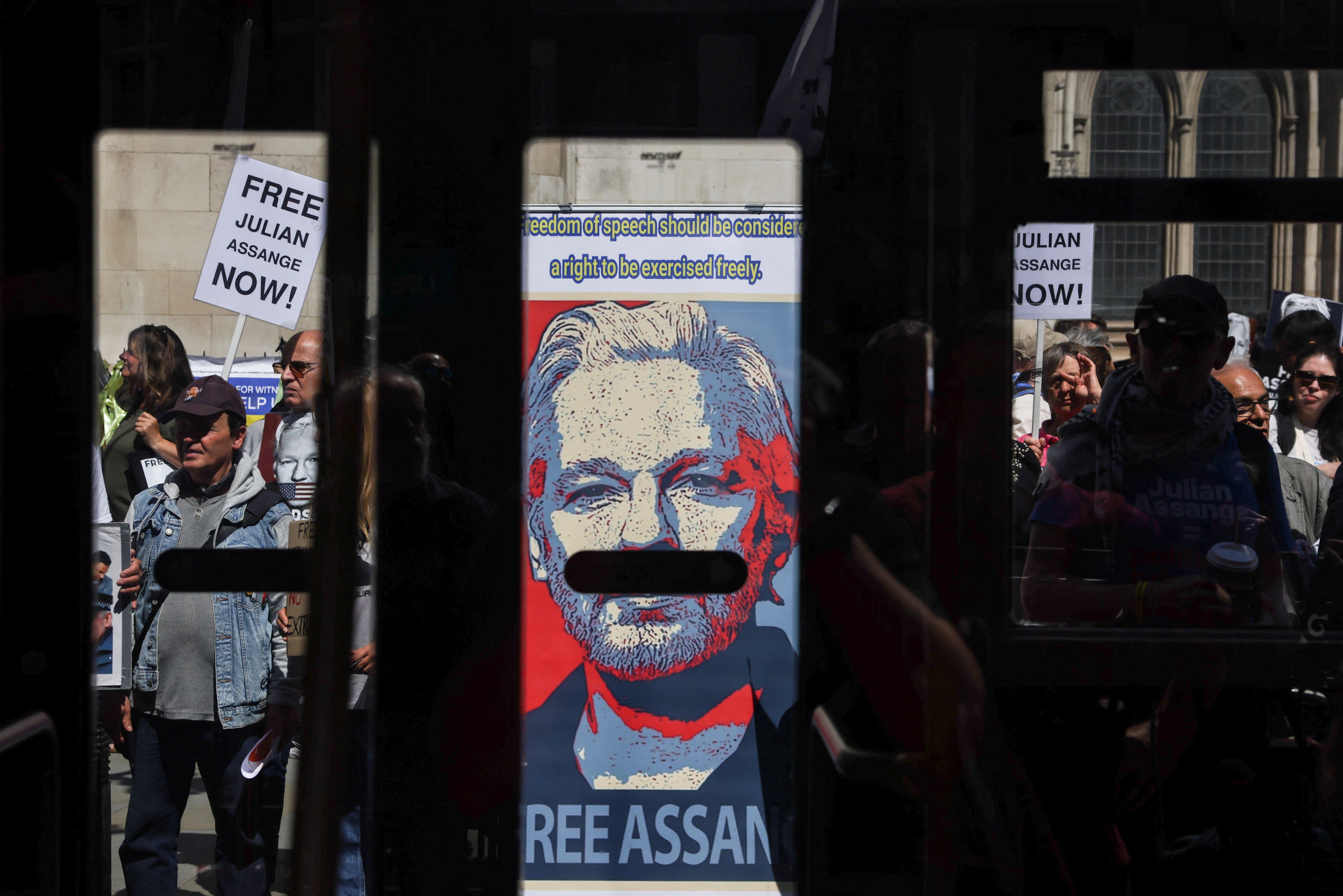 WikiLeaks Founder Julian Assange Wins Bid To Appeal US Extradition ...