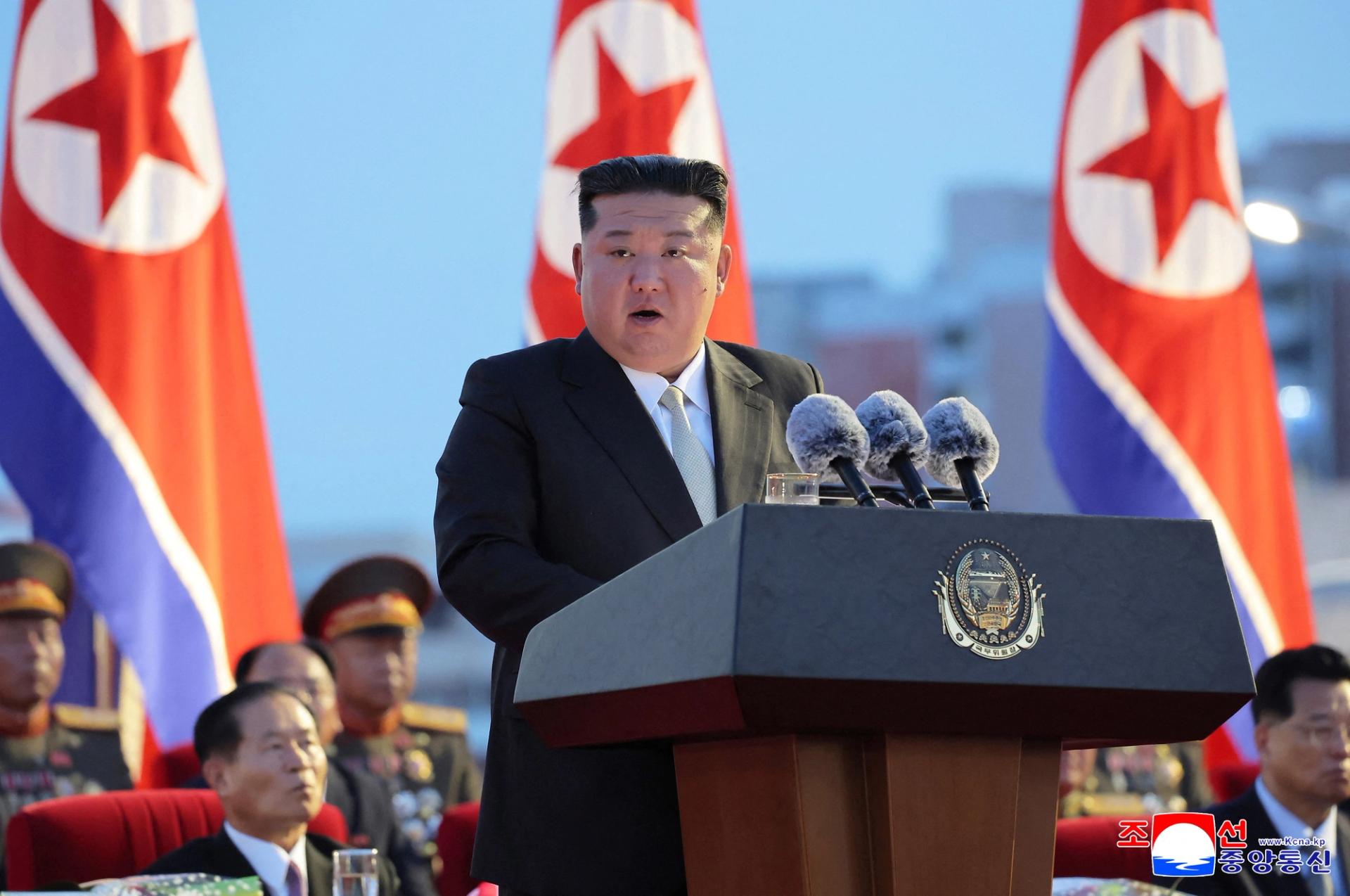 Kim Jong Un giving a speech.