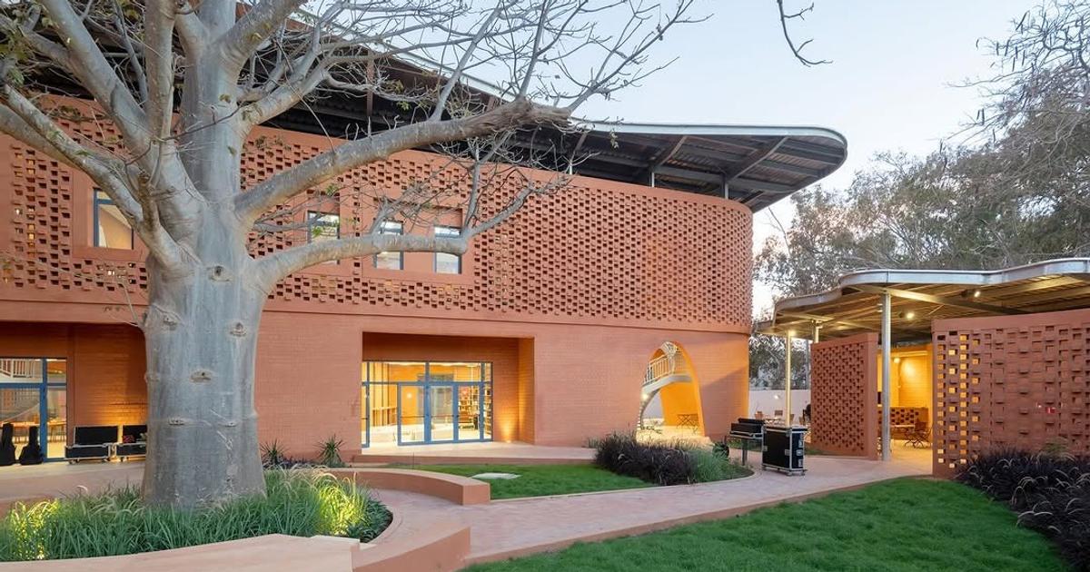 African architecture helps reduce climate impact