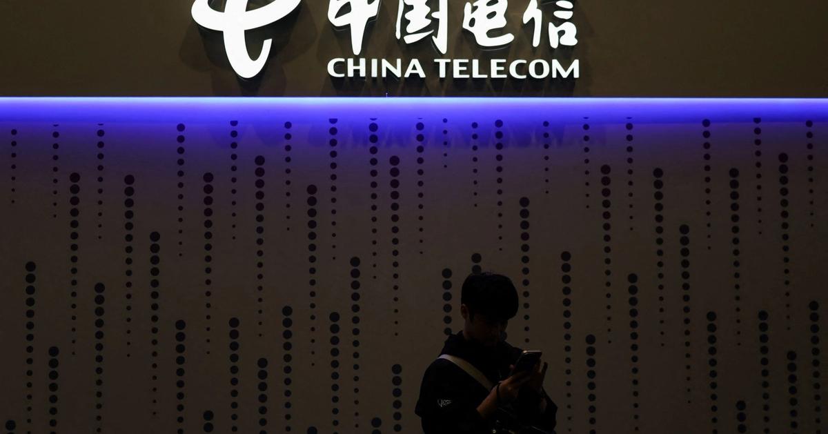 Chinese telecom giants plan to charge for AI tokens