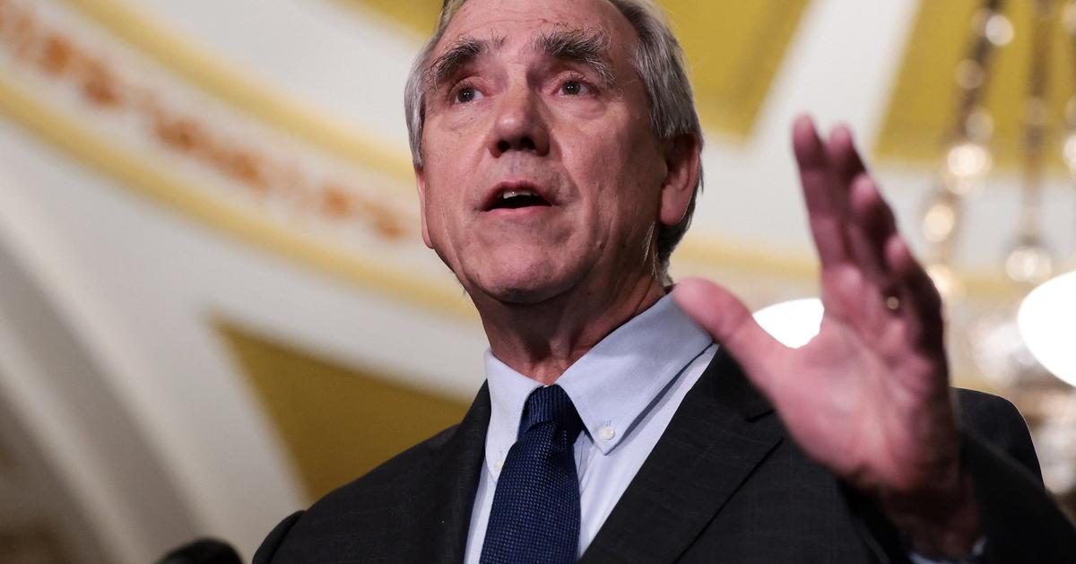 Exclusive: US senators move to rebuke China over Tibet