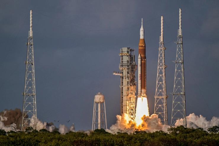 Artemis II launch in Cape Canaveral.