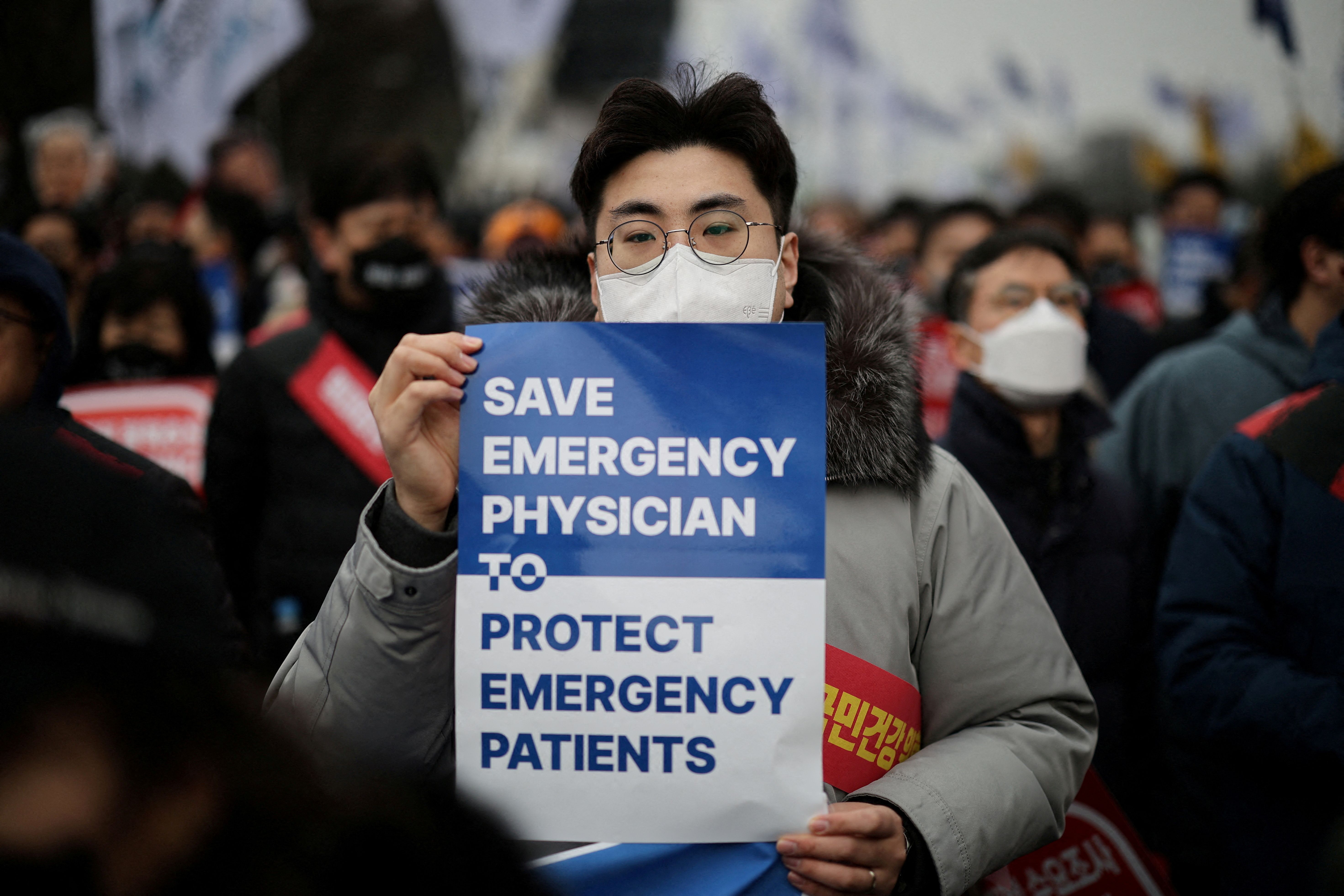 South Korea health care crisis grows as doctors prolong walkout | Semafor