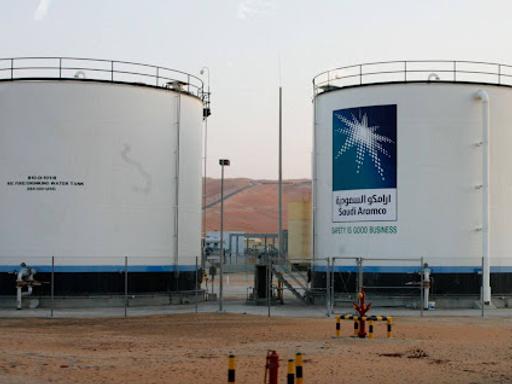 Saudi Aramco oil tanks
