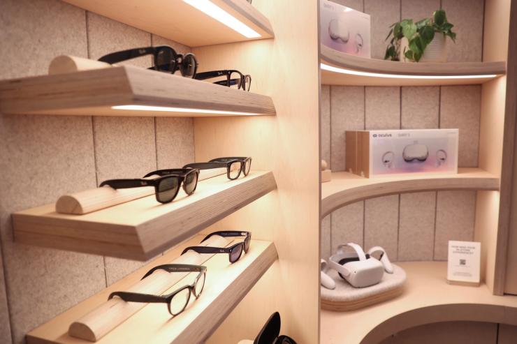 A row of smart glasses on a store shelf