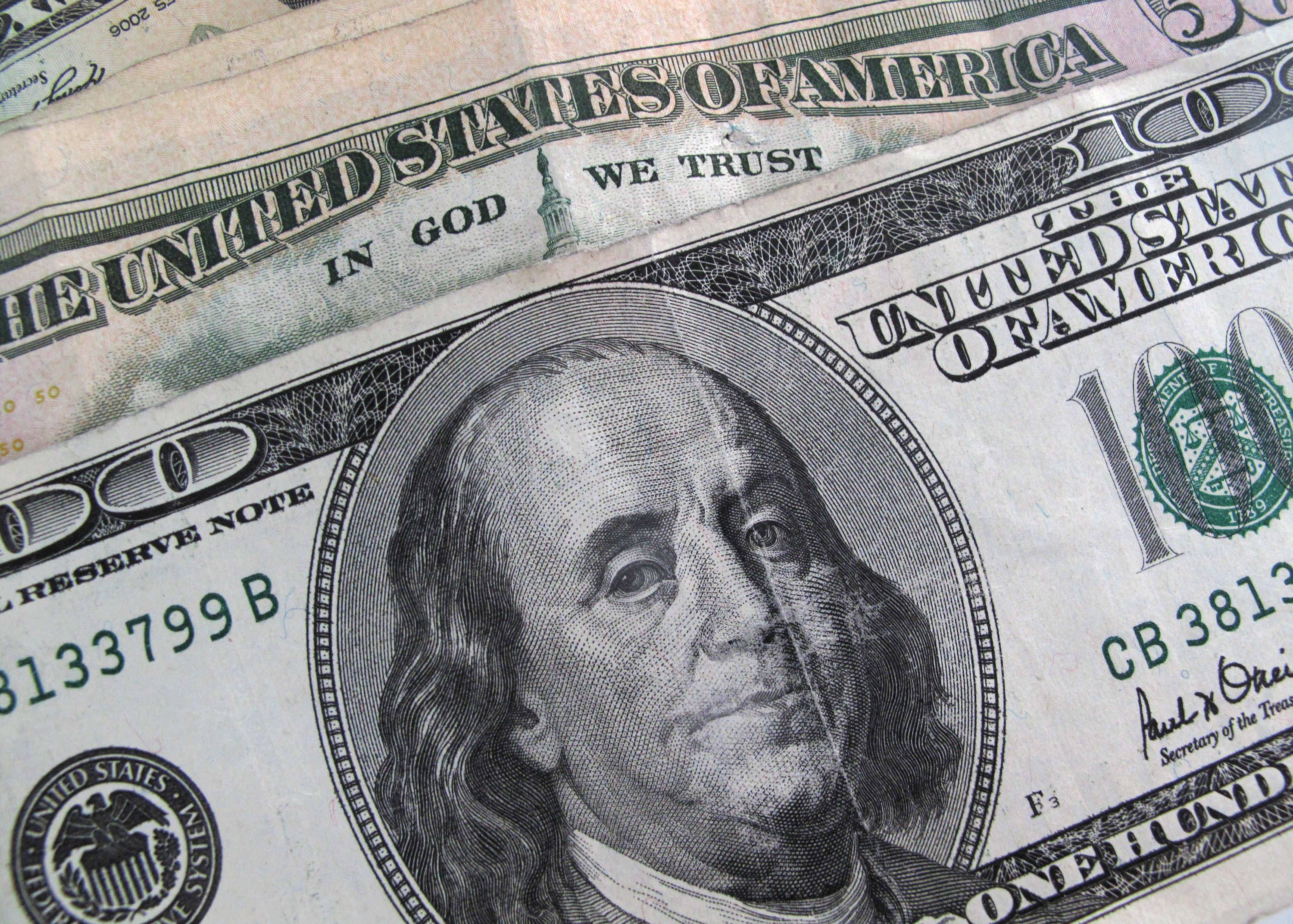 A $100 bill