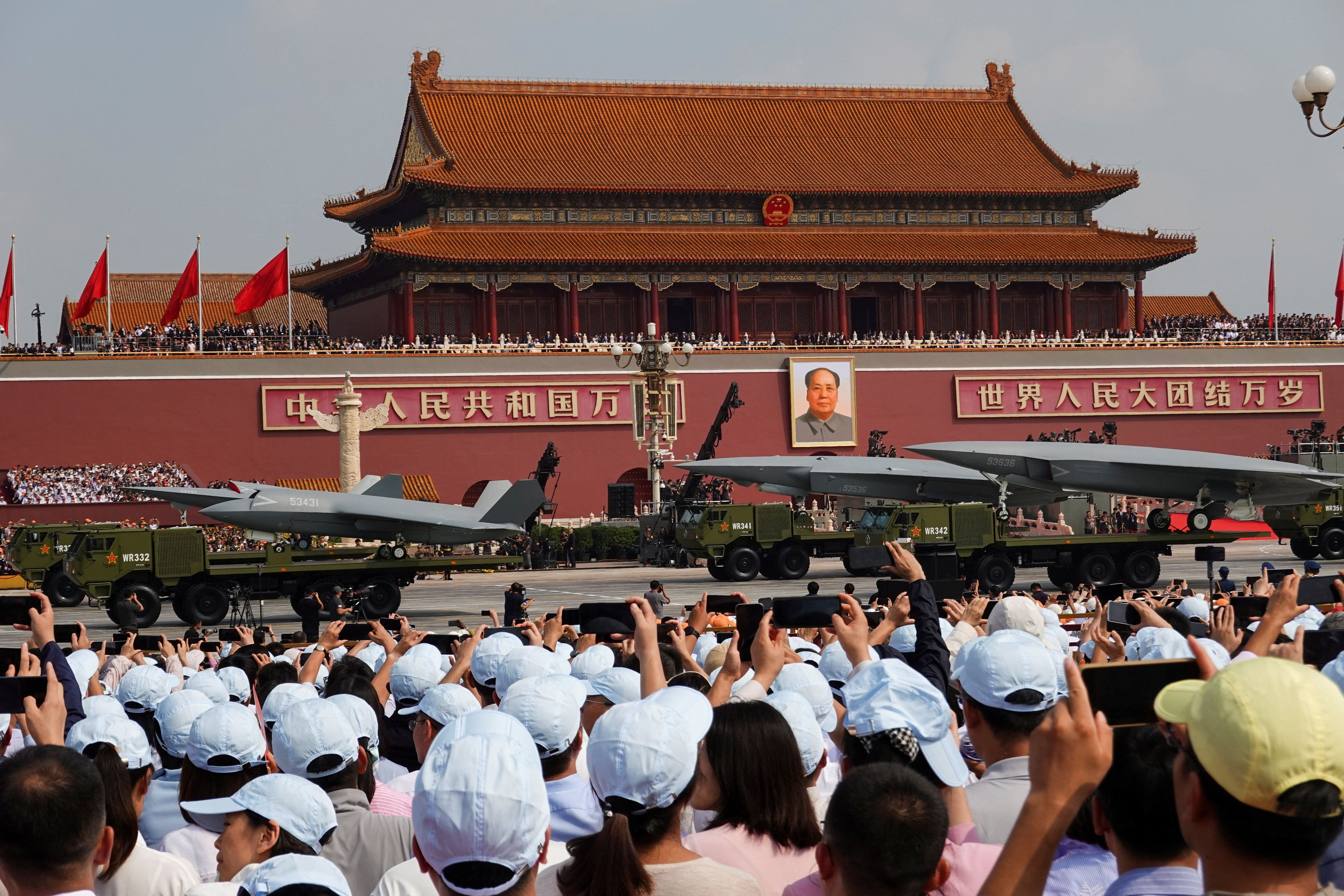 China military parade shows off AI weaponry