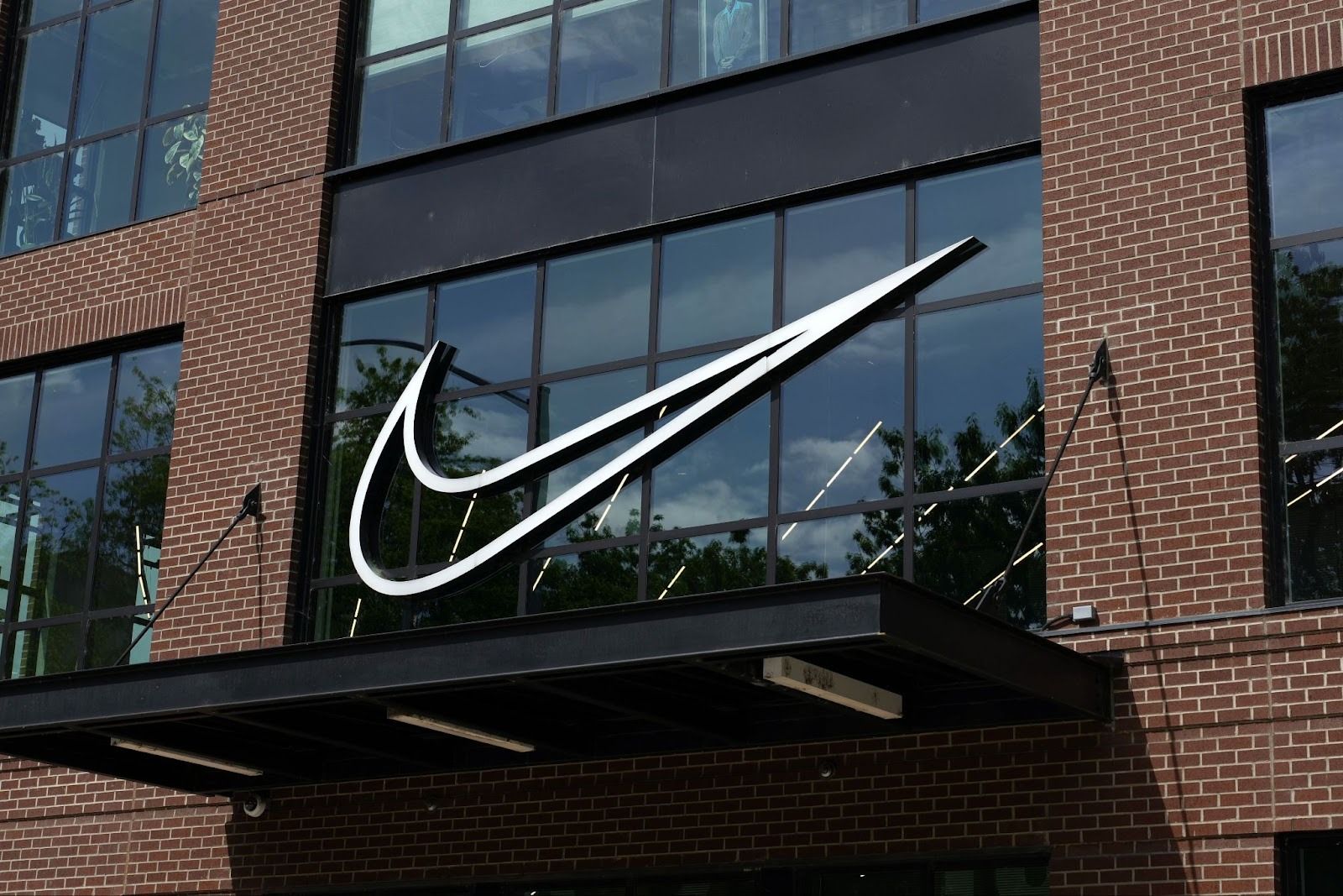 A Nike logo.