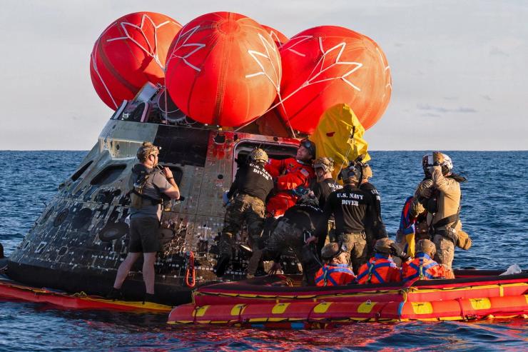 NASA Astronaut Reid Wiseman exits the Orion crew module