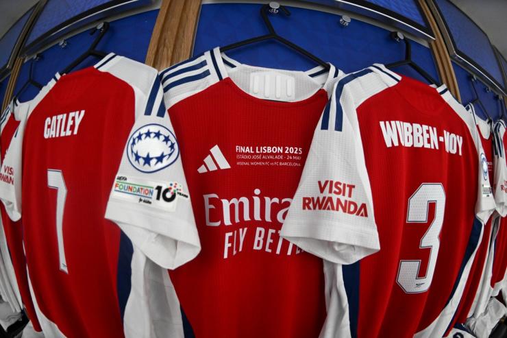 Arsenal jerseys with the ‘Visit Rwanda’ logo.