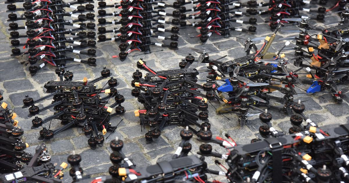 US develops cheaper drones in arms shift