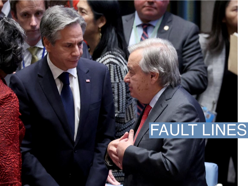 U.S. Secretary of State Antony Blinken speaks with United Nations Secretary-General Antonio Guterres ahead of a meeting of the Security Council on the conflict between Israel and the Palestinian Islamist group Hamas at U.N. headquarters in New York, U.S., October 24, 2023. REUTERS/Shannon Stapleton