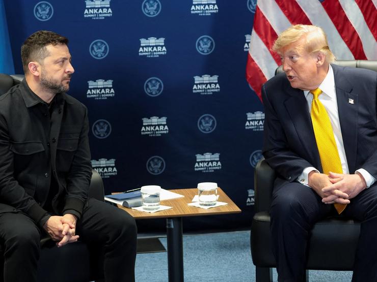 President Donald Trump and Ukrainian President Volodymyr Zelenskyy