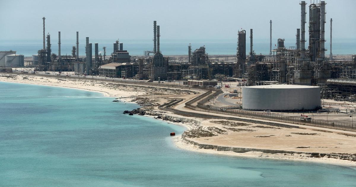 OPEC+ hikes output as prices fall