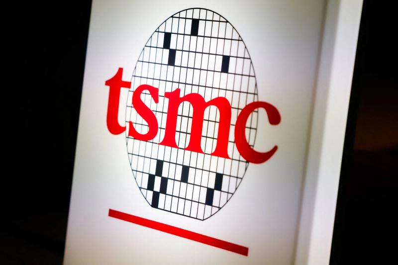 semafor.com - Brendan Ruberry - Markets sink on global selloff in chip stocks