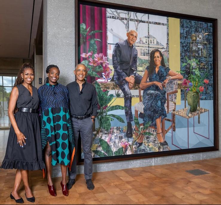 Njideka Akunyili Crosby with the Obamas in front of the portrait.