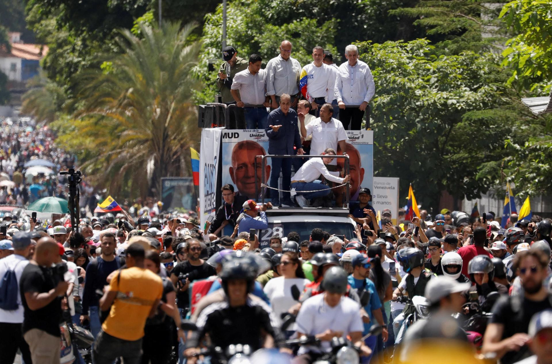 FILE PHOTO: Venezuelan opposition leader Maria Corina Machado attends a protest against election results that awarded Venezuela's President Nicolas Maduro with a third term, in Caracas, Venezuela, August 3, 2024. REUTERS/Leonardo Fernandez Viloria/File Photo