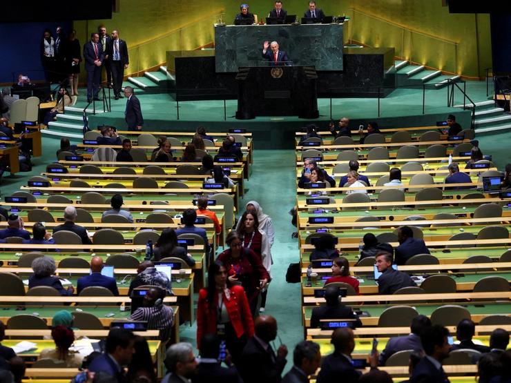 Delegates walk out of Israeli Prime Minister Benjamin Netanyahu’s speech