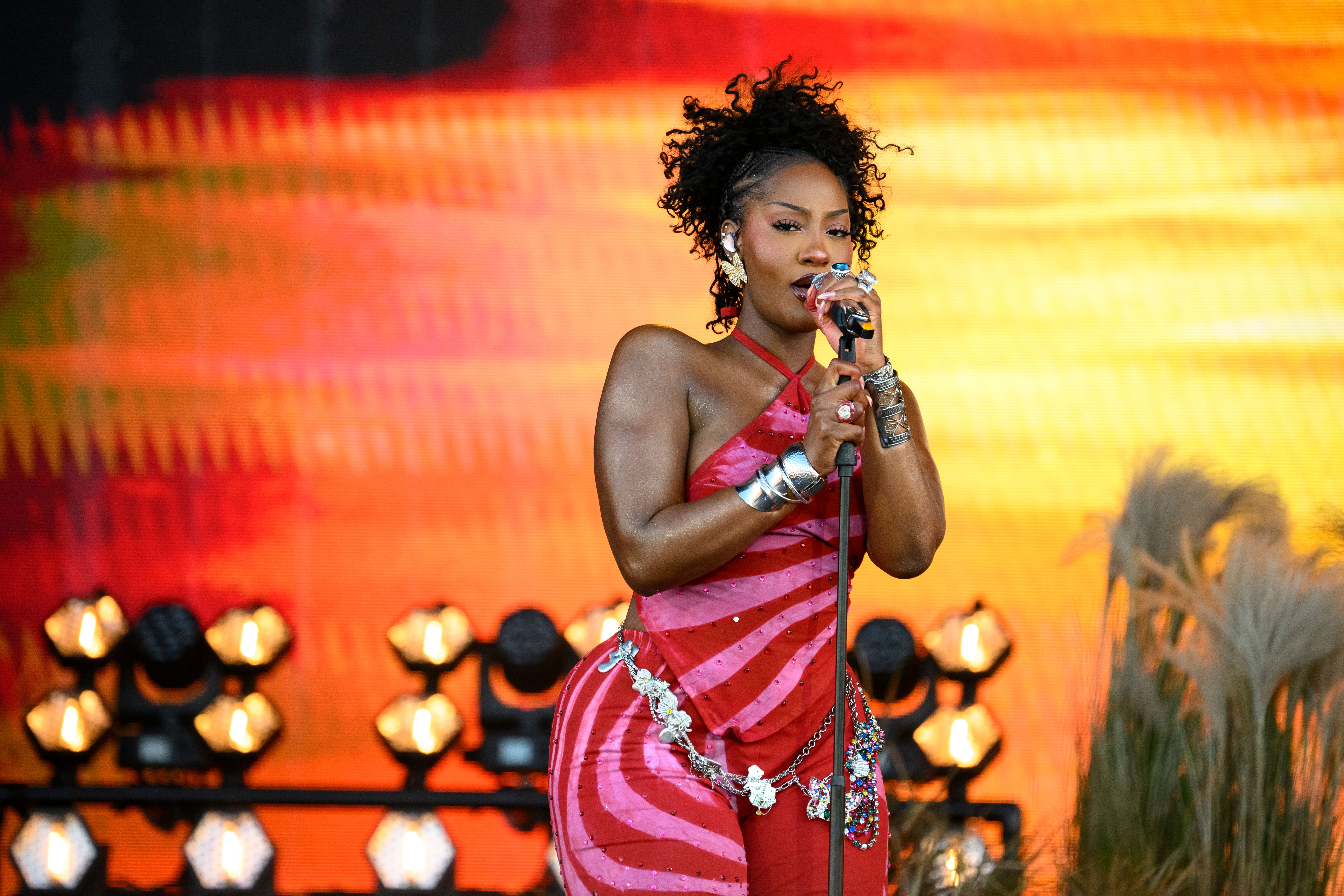 Nigerian singer-songwriter Tems performs live on stage during the 5th Lollapalooza Paris Festival on July 20, 2025 in Paris.