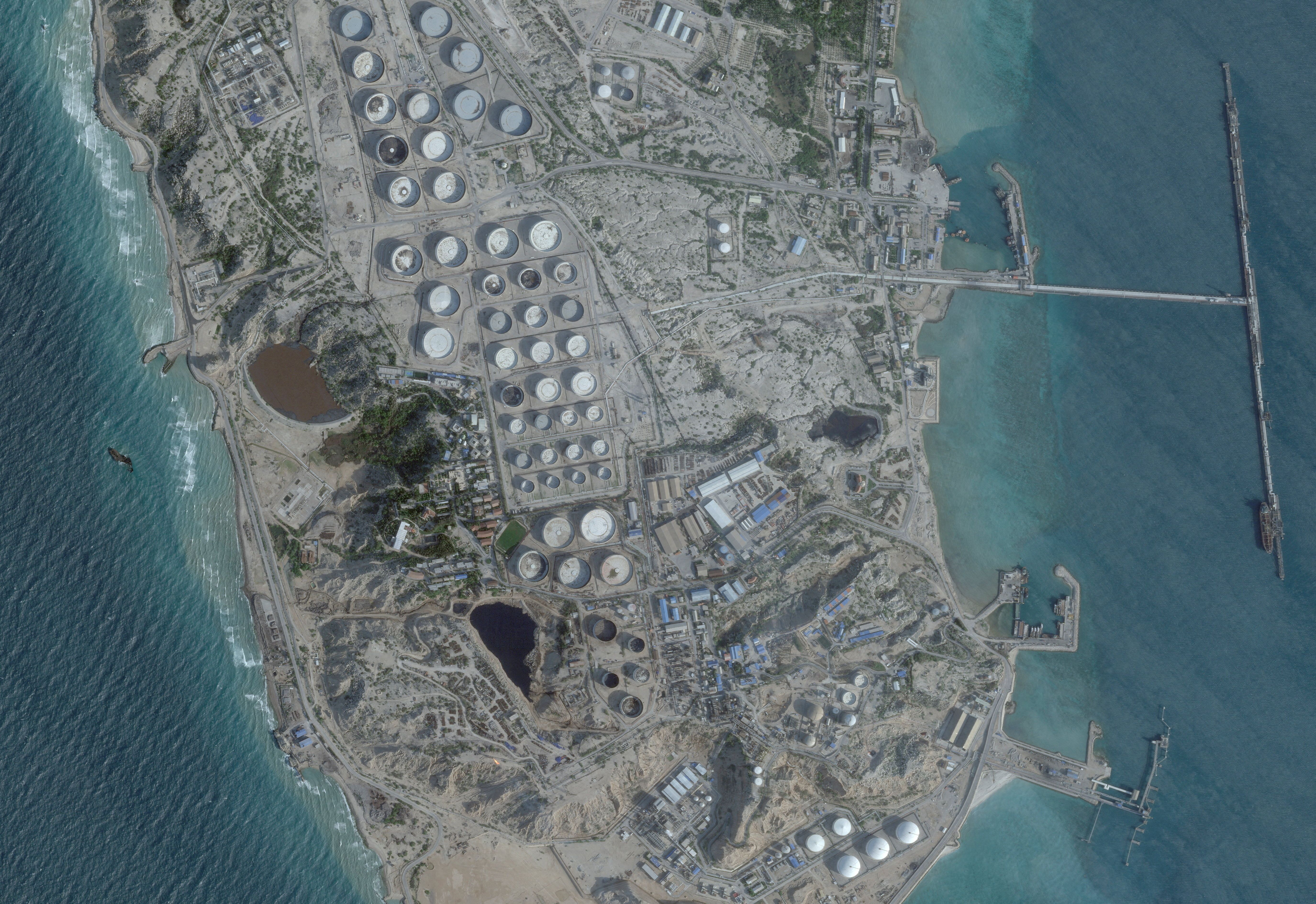 Iran-controlled Hormuz islands back in focus