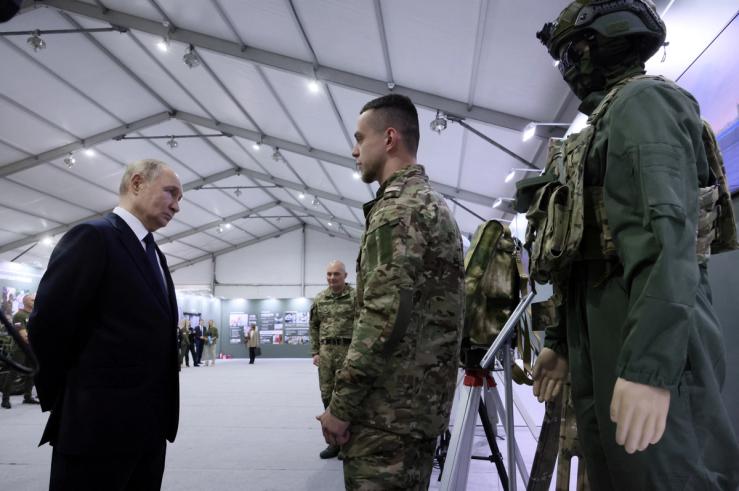 Russian President Vladimir Putin tours a military hardware exhibition organised by the All-Russia People’s Front political movement, in Moscow, Russia July 6, 2025.