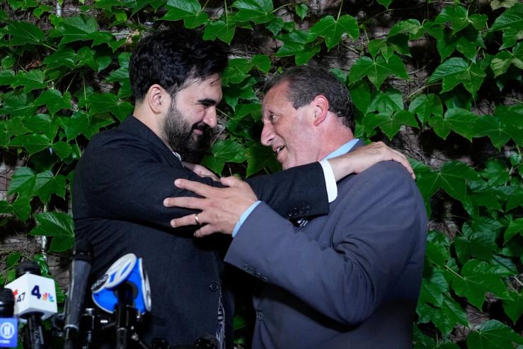 Zohran Mamdani greets Brad Lander