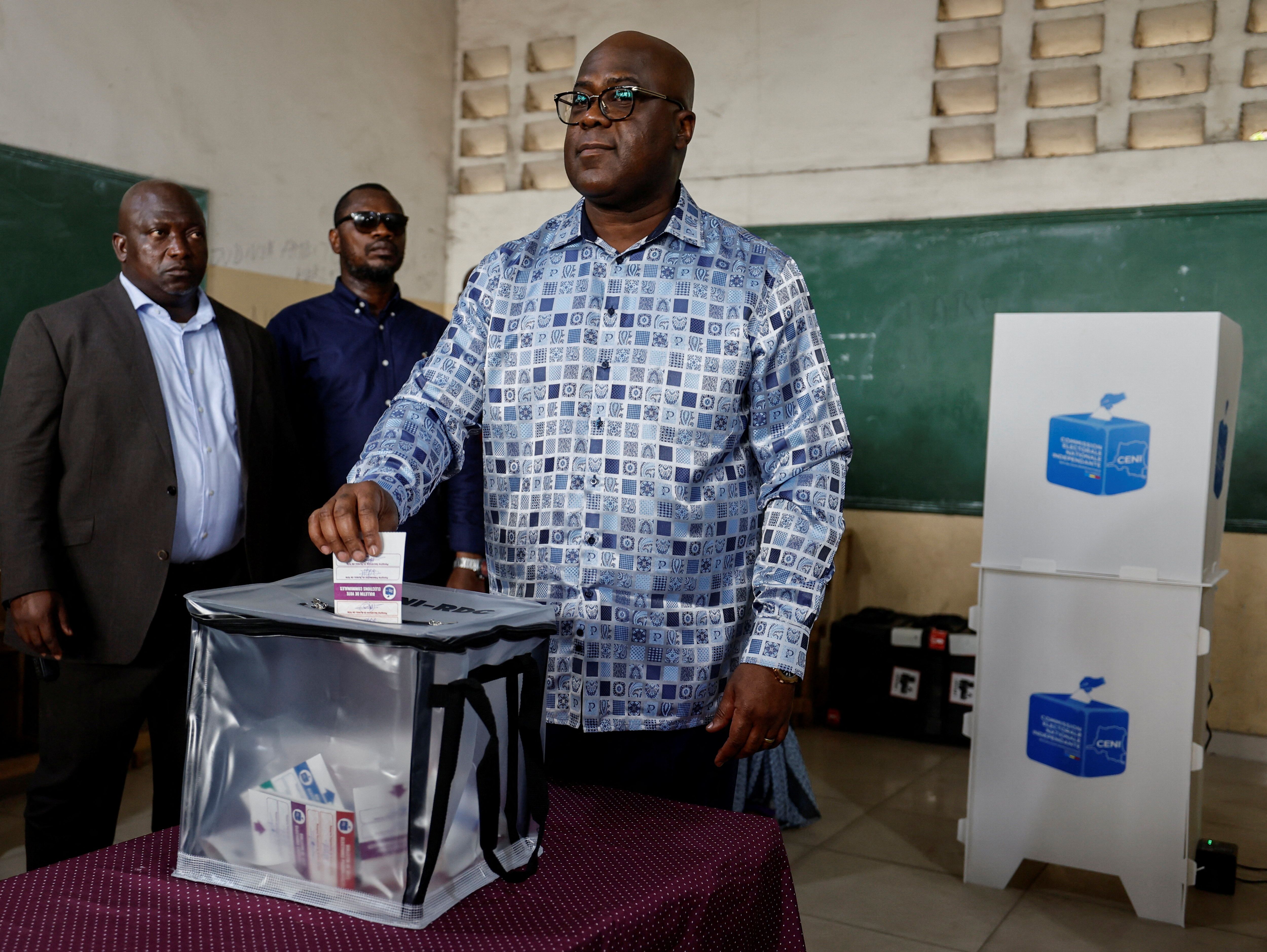 Democratic Republic of the Congo’s President Felix Tshisekedi casts his vote, at a polling station during the presidential election, in Kinshasa, the Democratic Republic of Congo December 20, 2023. 