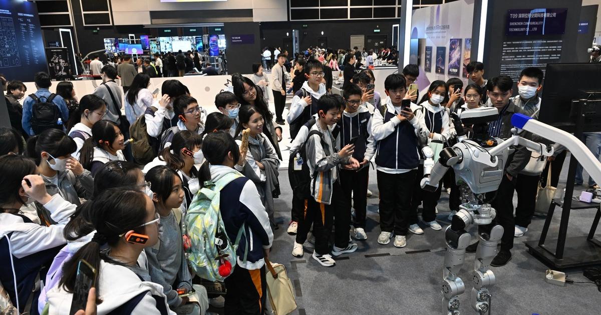 Youth projected to fare better than old over AI disruptions