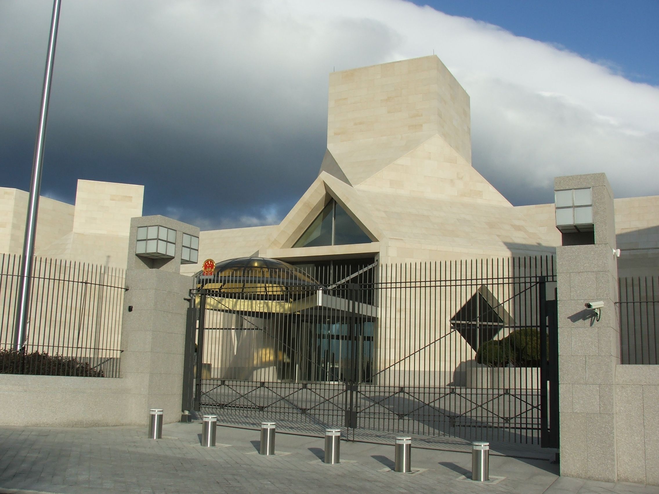 The Chinese embassy gate in Washington, DC