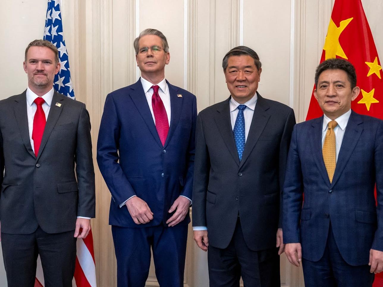 A photo of US and Chinese trade negotiators.
