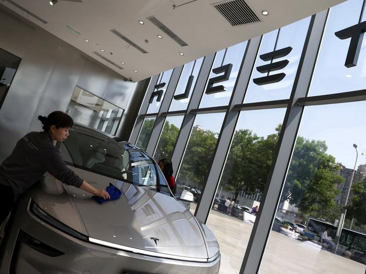 Tesla dealership