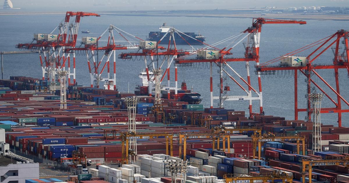 China imposes new export curbs on Japan as tensions rise