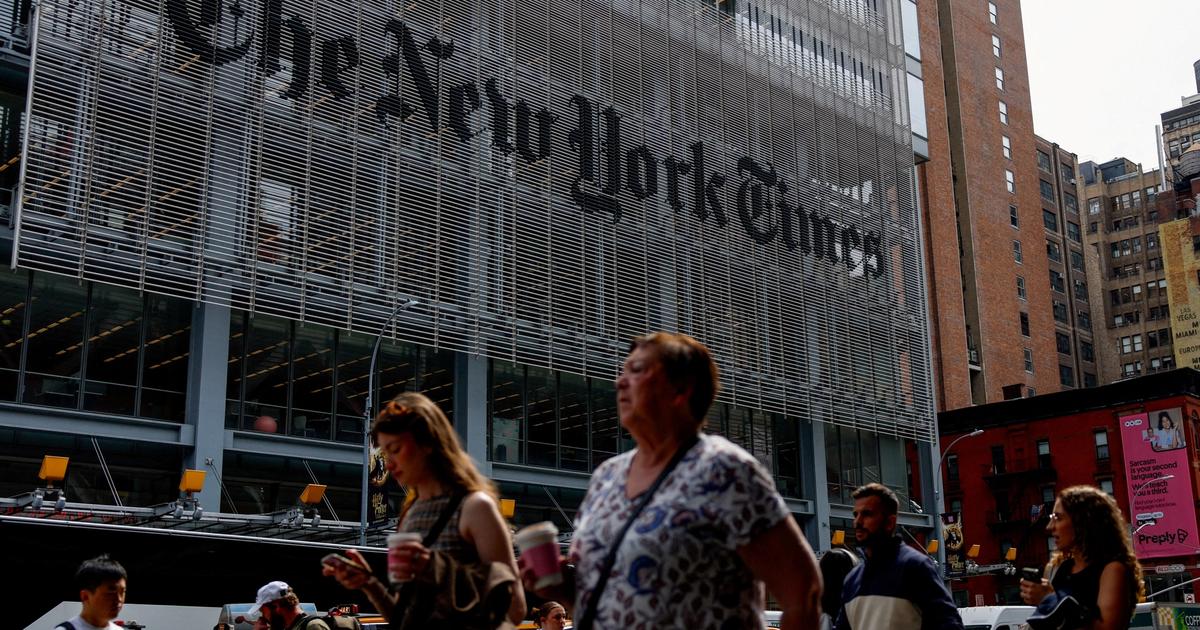 Exclusive / New Leon Black book picks fight with the Times - semafor.com
