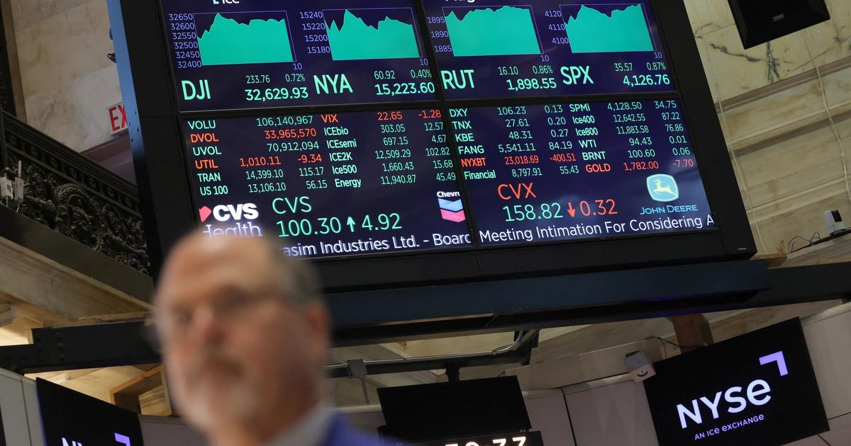 Irregular trades ahead of White House announcements spark major graft concerns